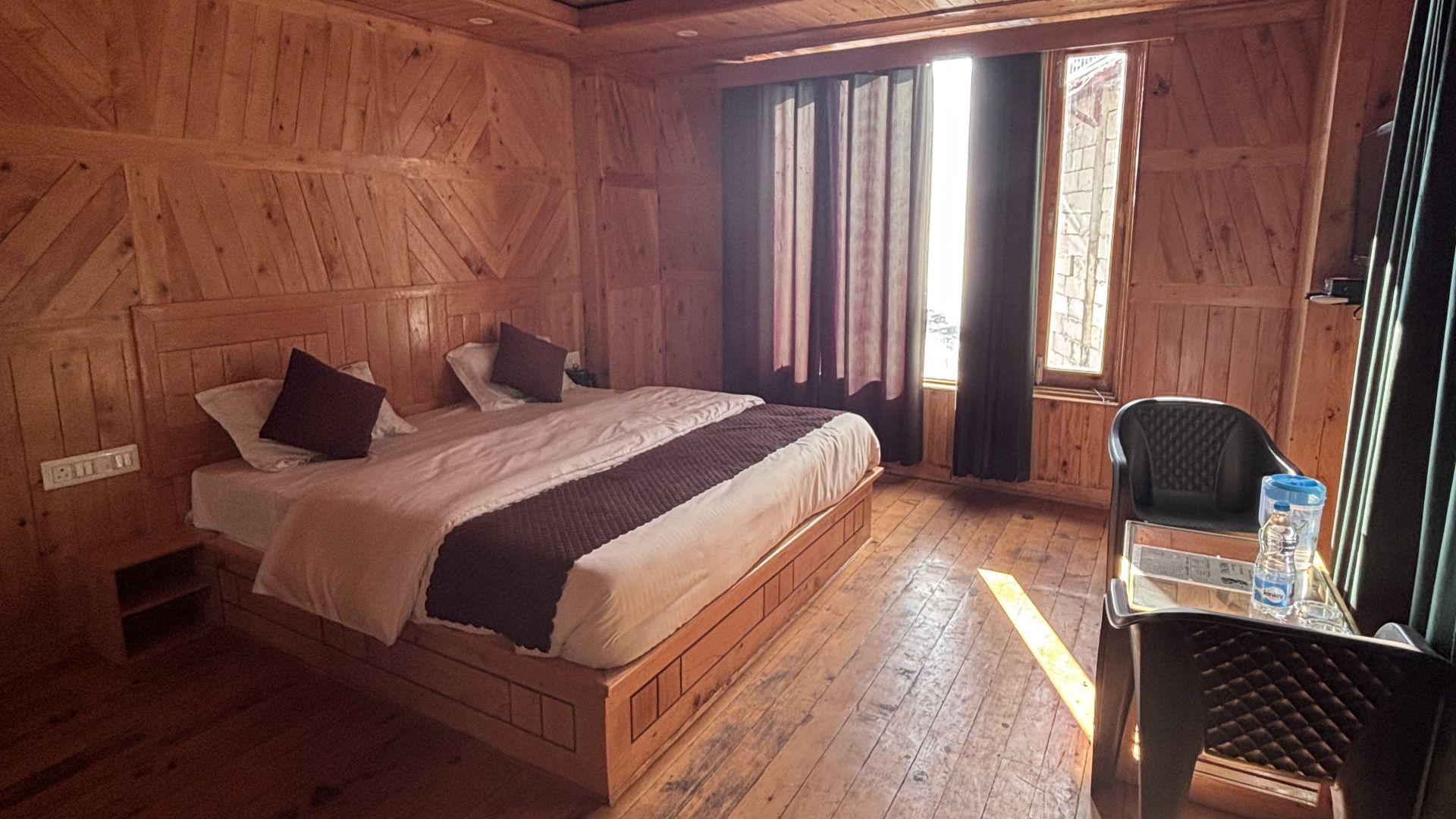Luxury Suite Image